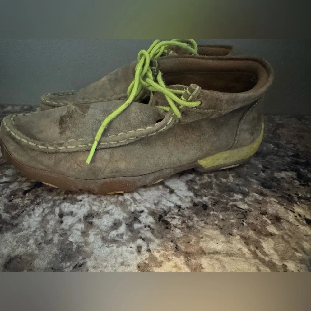 Twisted X Youth Driving Mocs 4.5 - Picture 2 of 5